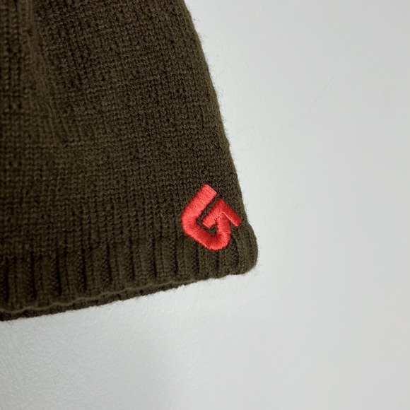 Unisex BURTON winter beanie cap/hat. Brown with orange logo. Acrylic fabric. - Picture 2 of 4
